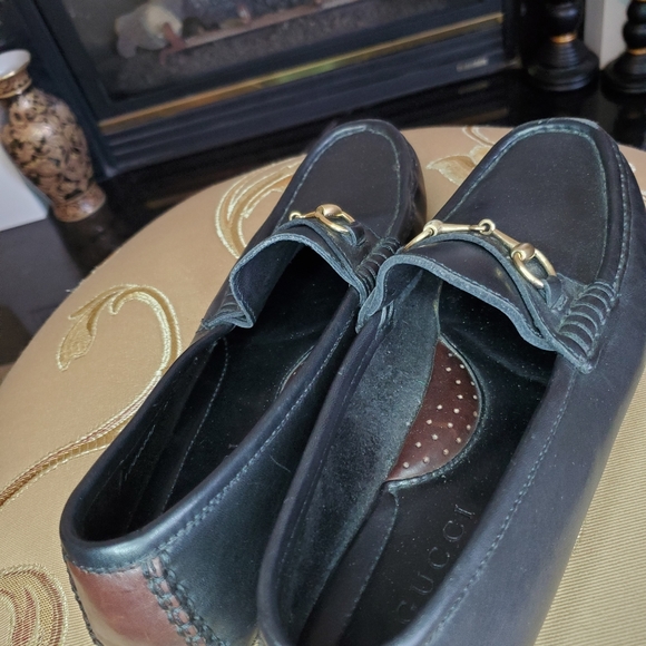 AUTHENTIC GUCCI Black Driving Loafers - Picture 3 of 10